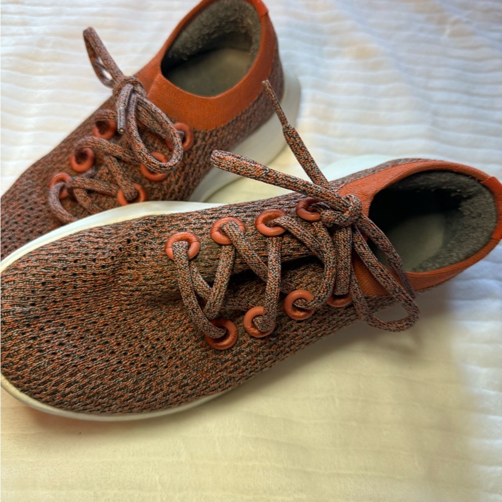 Women’s Allbirds Sneakers